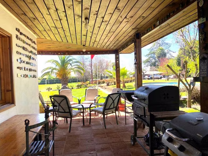Pelarco casa 594m2 construido, piscina (157128)