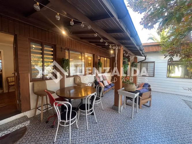 Arriendo casa amoblada 3D 2B terraza , centro Isla de Maipo
