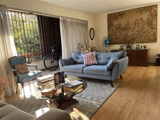 Departamento en venta de 3 dormitorios en Las Condes