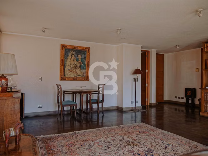 Plaza Las Lilas, Providencia en Venta