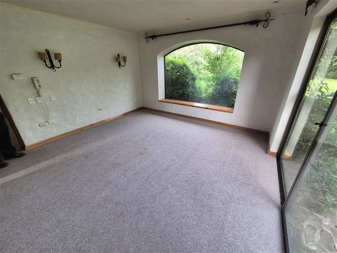 Casa en venta de 9 dorm. en Los Angeles - Imagen 35