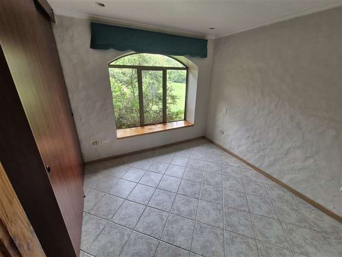 Casa en venta de 9 dorm. en Los Angeles - Imagen 17