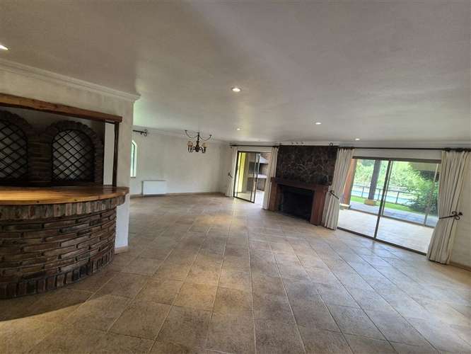 Parcela de 9 dormitorios en venta en Los Angeles - Imagen 4