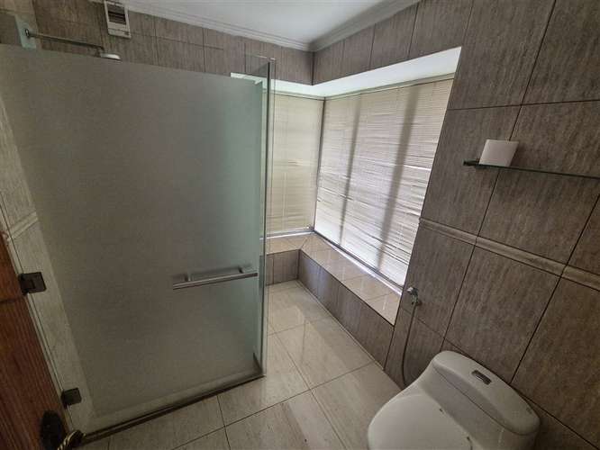 Parcela de 9 dormitorios en venta en Los Angeles - Imagen 15