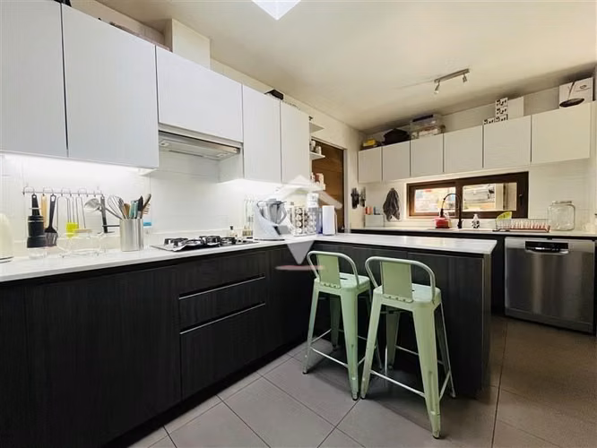 Casa en arriendo de 5D, Subterraneo NO PERIMETRAL. Chicureo. - Imagen 17