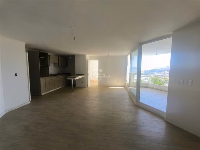 VENTA DEPARTAMENTO VALPARAÍSO CON VISTA BAHÍA