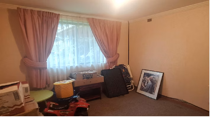 SE VENDE PARCELA TERRENO DE 5.000 M2.