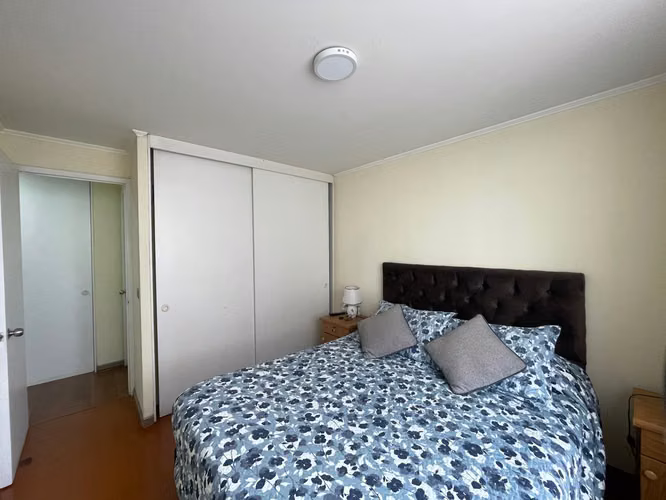 Se Vende Impecable Depto 2D-1B-1E a Tan Solo 5 minutos del Metro San Miguel