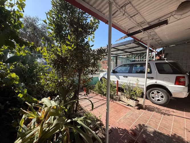 SE VENDE CASA EN BUEN ESTADO 90 M2 PEDRO AGUIRRE CERDA