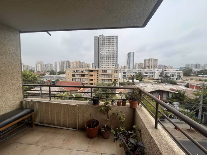 SE VENDE DEPTO 2D-2B ESTACIONAMIENTO TERCERA TRANSVERSAL