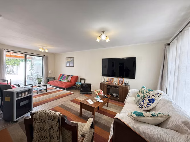 ¡Acepto Canje! PRECIO REBAJADO!! ESPECTACULAR CASA EN VENTA  6D-4B-5E CON PISCINA EN PIRAMIDE/SAN MIGUEL