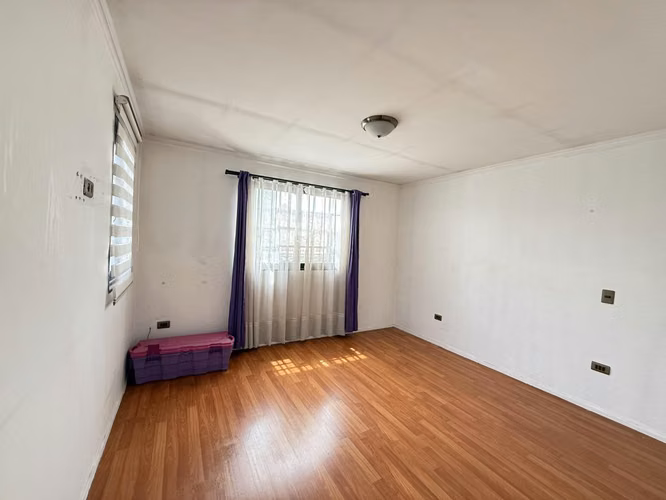 ¡Acepto Canje! PRECIO REBAJADO!! ESPECTACULAR CASA EN VENTA  6D-4B-5E CON PISCINA EN PIRAMIDE/SAN MIGUEL