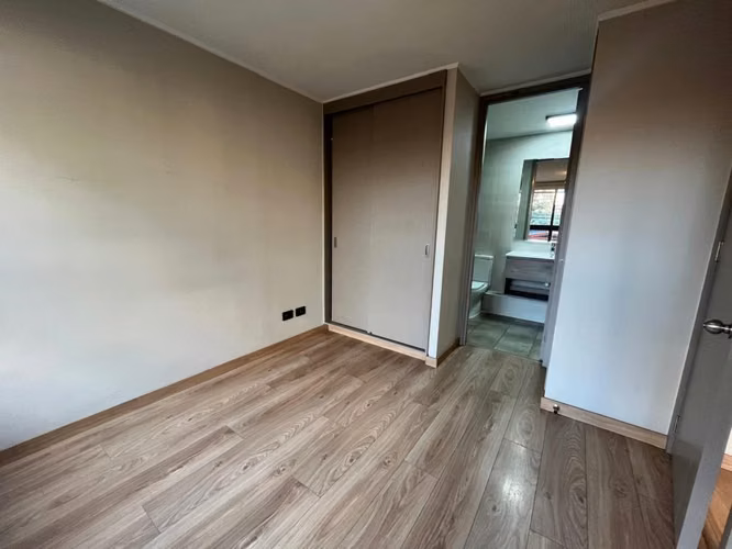 Se Vende Espectacular Depto.1b-1d-estacionamiento En El Llano, Arcangel 1218
