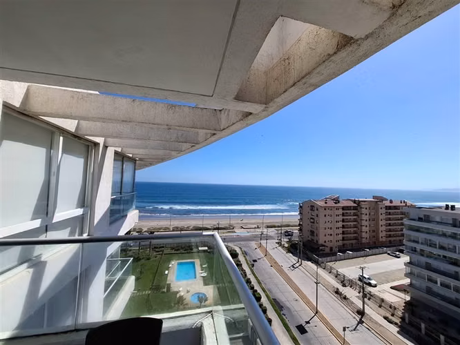Departamento en venta de 2 dorm. 2 estacionamiento La Serena