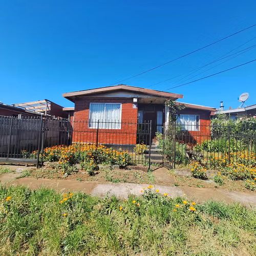 SE VENDE CASA, EN COMUNA PADRE LAS CASAS, EXCELENTE UBICACIÓN.