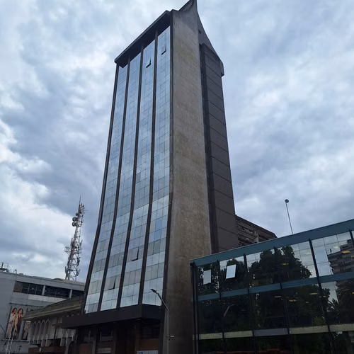 SE ARRIENDA OFICINA TORRE CAMPANARIO, FRENTE PLAZA ARMAS DE TEMUCO.