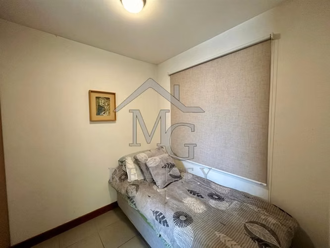 Casa en venta de 5 dorm. en piedra Roja Chicureo Colina