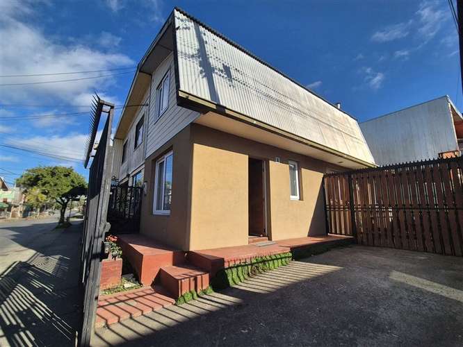 Casa en venta de 2 dorm. en Los Angeles