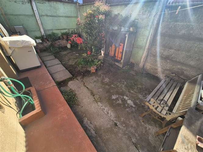 Casa en venta de 2 dorm. en Los Angeles