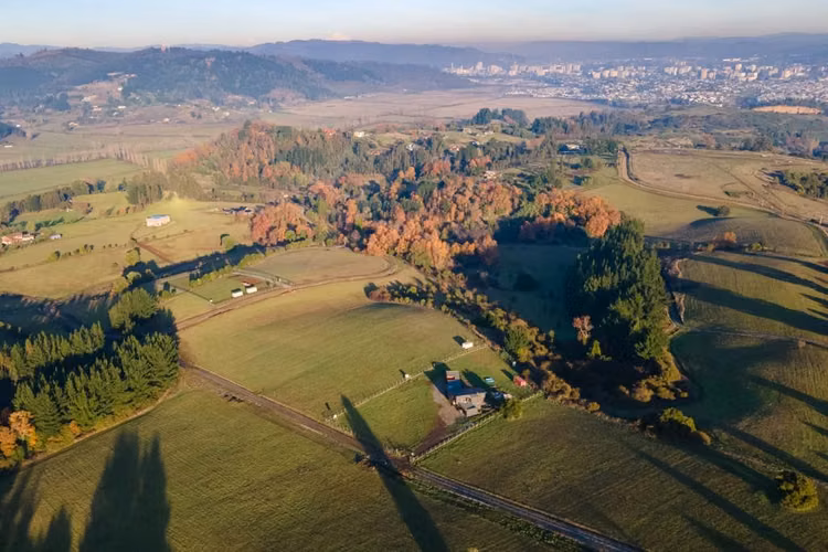 SE VENDE PARCELA EN CONDOMINIO DESDE 5.000 m2. A MINUTOS DE TEMUCO.