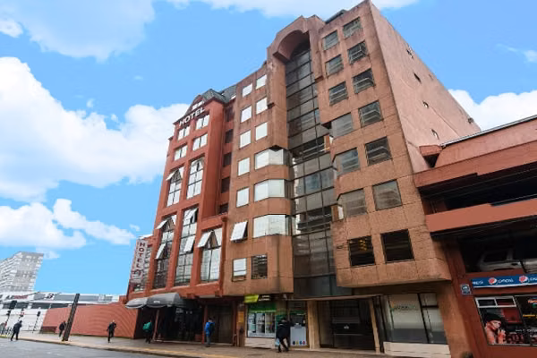 SE VENDE CENTRO MEDICO EDIFICIO ALCANTARA, TEMUCO.