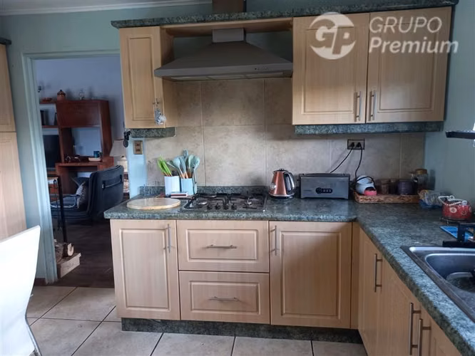 Venta de Parcela con 3 casas en Padre Hurtado