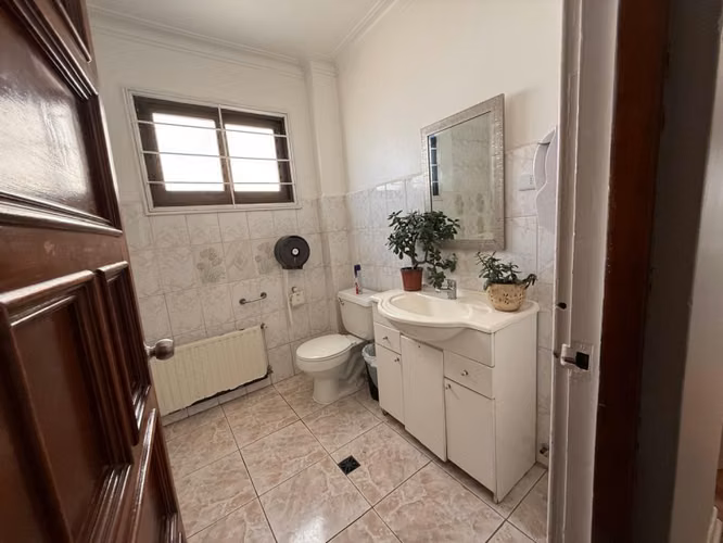 SE ARRIENDA CASA COMERCIAL SECTOR PONIENTE VIÑA DEL MAR