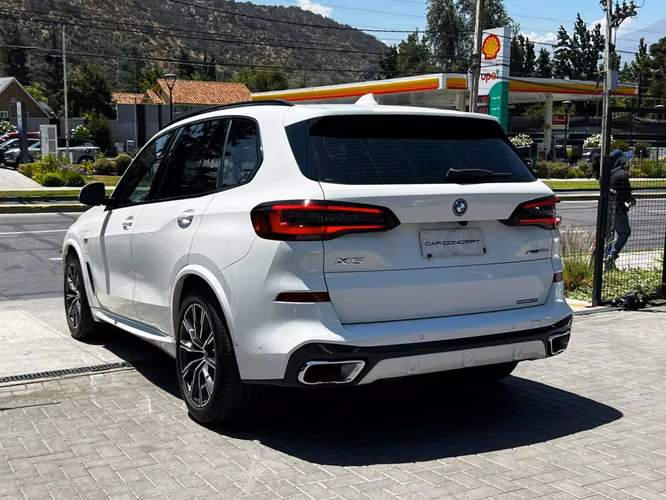 BMW X5 45E HÍBRIDO XDRIVE 2023