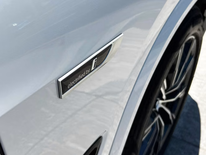 BMW X5 45E HÍBRIDO XDRIVE 2023