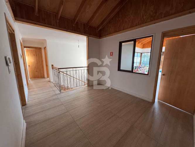 Casa de 338 m2, San Joaquín Sector Oriente, La Serena