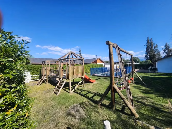 Se Vende Parcela Con 2 Casas En Comuna De Isla De Maipo
