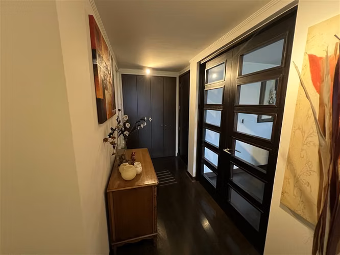 Arriendo departamento amoblado metro príncipe de Gales