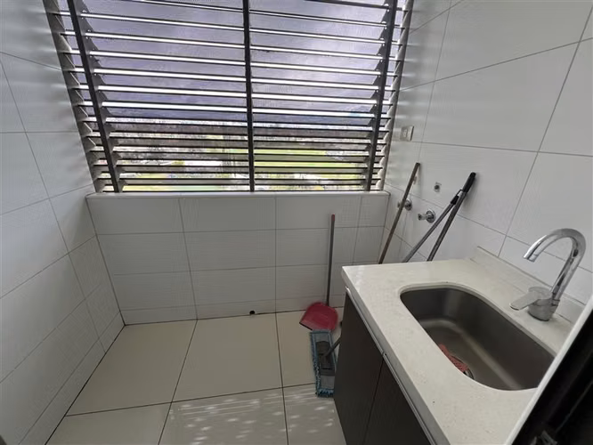 Arriendo departamento amoblado metro príncipe de Gales