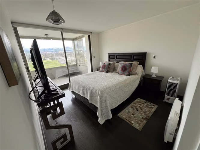 Departamento amoblado en arriendo de 3 dorm. en La Reina
