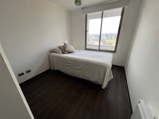 Departamento amoblado en arriendo de 3 dorm. en La Reina