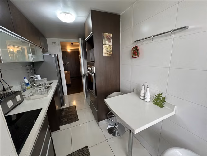 Arriendo departamento amoblado metro príncipe de Gales