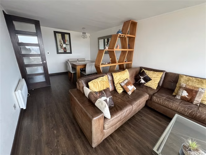 Arriendo departamento amoblado metro príncipe de Gales