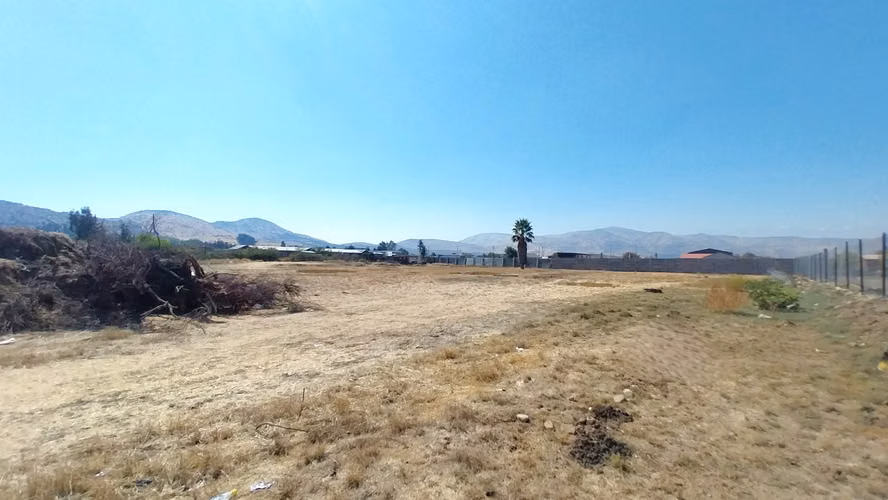 Parcela en Condominio en Batuco - Tranquilidad - Seguridad