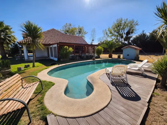 Se Vende Parcela Con Casa En Condominio San Luis