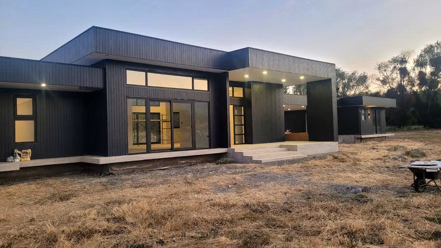 SANTA CRUZ HERMOSA CASA ESTILO MEDITERRANEO TERRENO 5.000 MTRS2