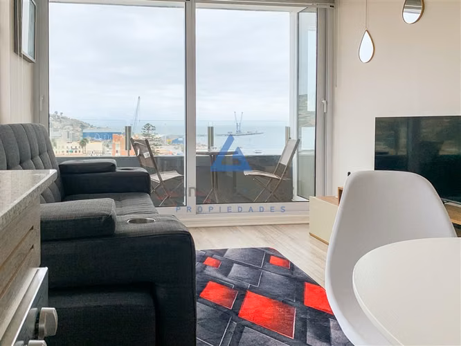 Arriendo Centro de Coquimbo: Depto Amoblado con Vista al mar