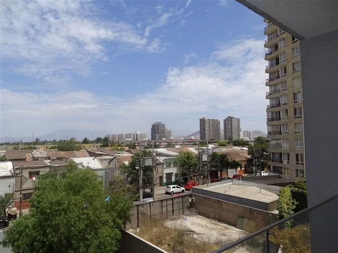 Departamento en arriendo de 2 dorm. en Independencia