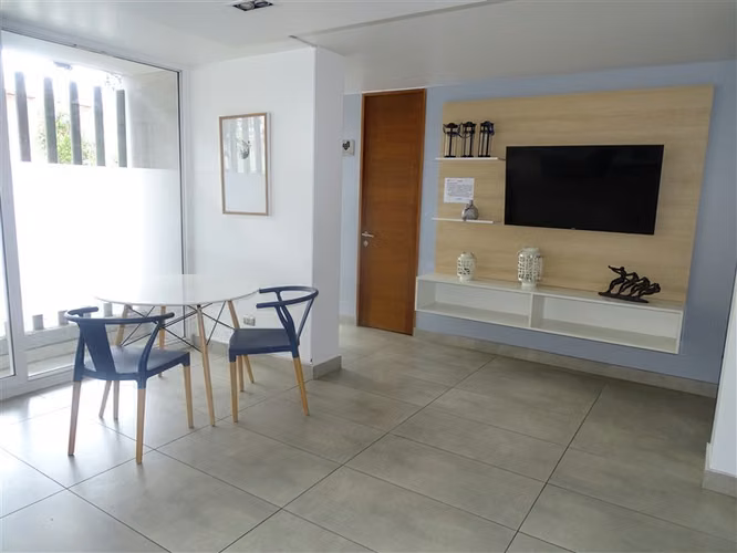 Departamento en arriendo de 2 dorm. en Independencia