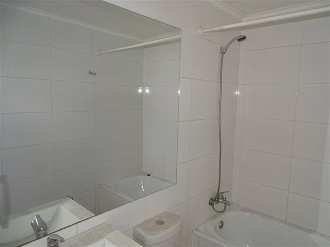 Departamento en arriendo de 2 dorm. en Independencia