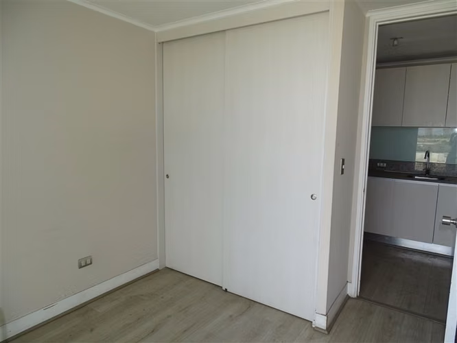 Departamento en arriendo de 2 dorm. en Independencia