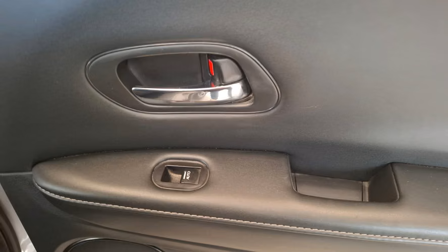HONDA HR-V LXS 1.8 AUT 2022