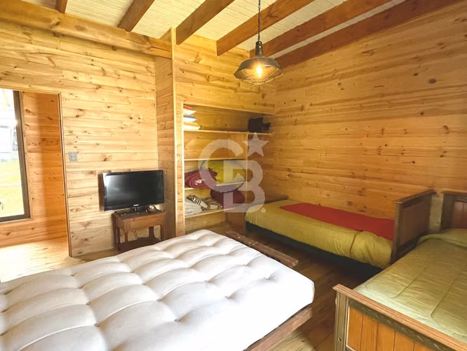 Casa en Rapel: Orilla del Lago y Muelle Privado