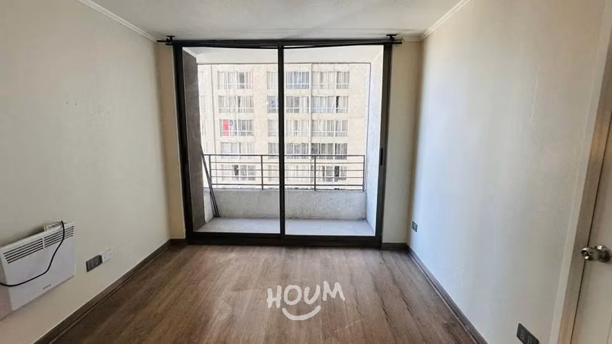 Departamento en Avenida Víctor Jara