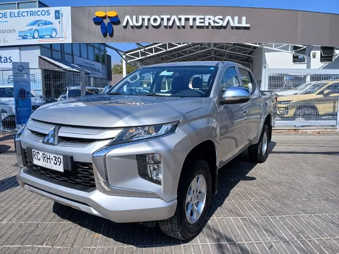 MITSUBISHI L200 2021