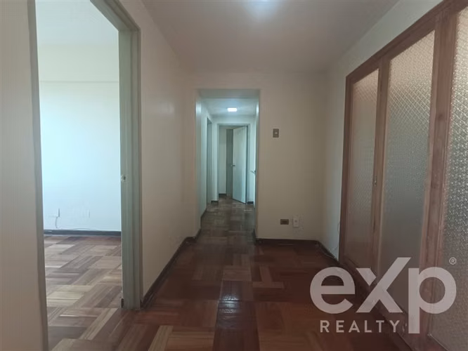 Amplio Departamento en Venta 187 M2